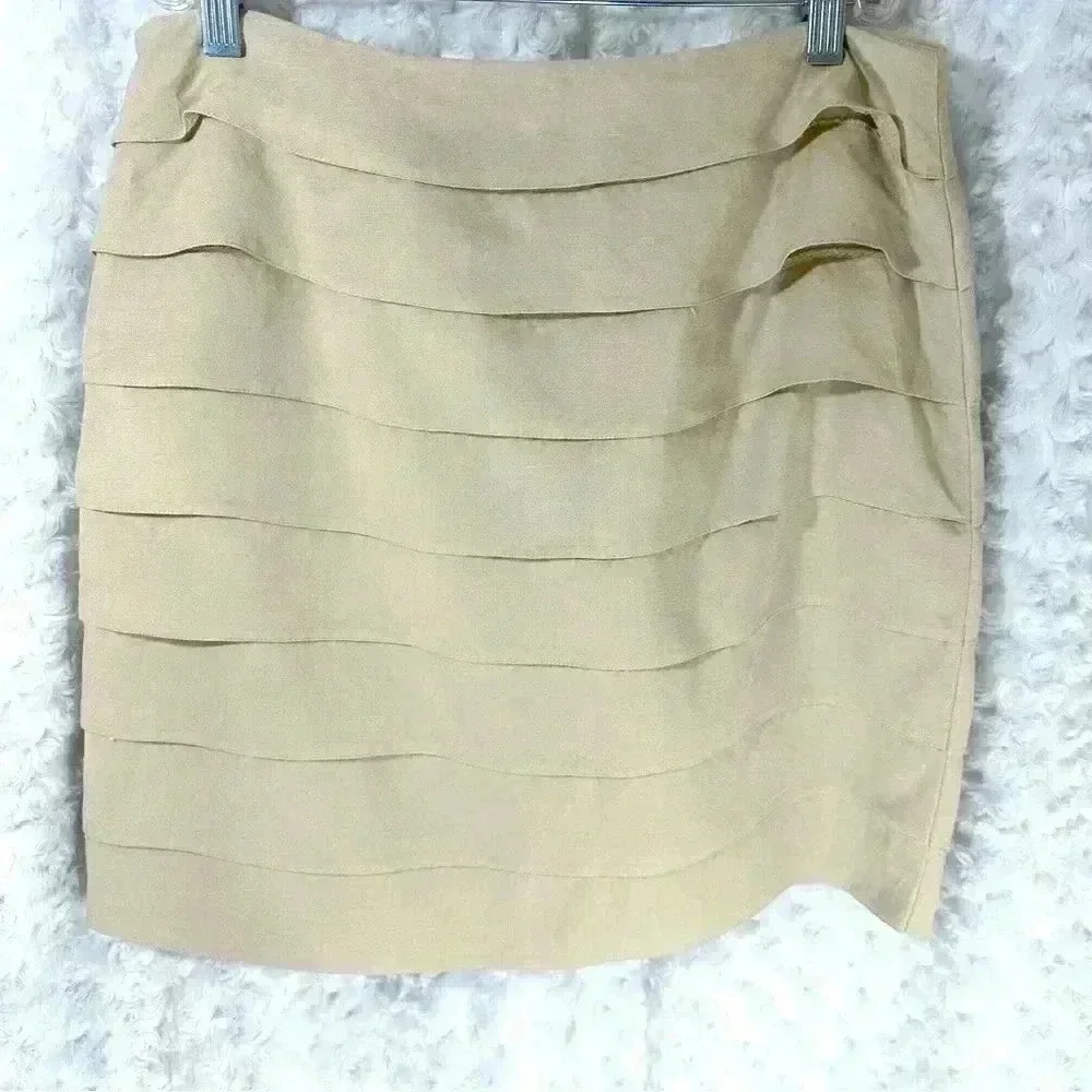 Larry Levine Womens‎ Cream Ruffle Skirt